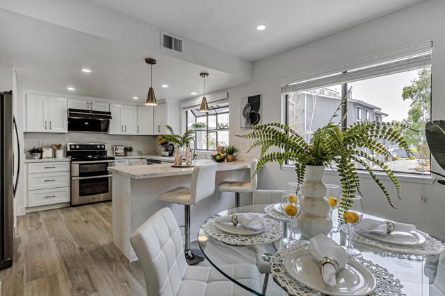 155 Monte Villa Court, Campbell CA: https://media.crmls.org/mediaz/2789d9bc-e2cc-48da-8694-2f62cf806505.jpg