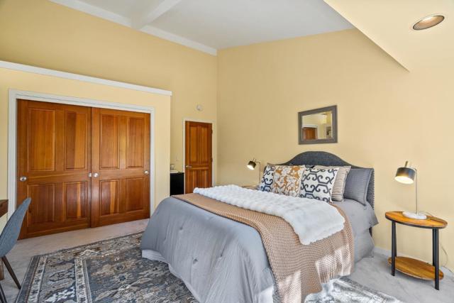 2222 Ocean Street, Santa Cruz CA: https://media.crmls.org/mediaz/278d1601-5a16-424c-928c-fa57fc1f154a.jpg