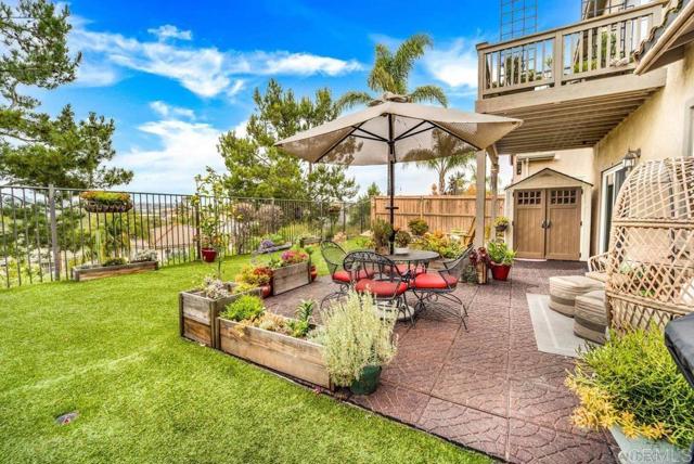 1288 Long View Drive, Chula Vista CA: https://media.crmls.org/mediaz/278d4d68-3cbb-43b8-a009-06bc0d510ec8.jpg
