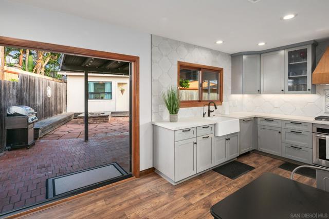 4407 Dakota Drive, San Diego CA: https://media.crmls.org/mediaz/278d5e87-a4f6-4f3f-8cac-3b73ce97e3b3.jpg