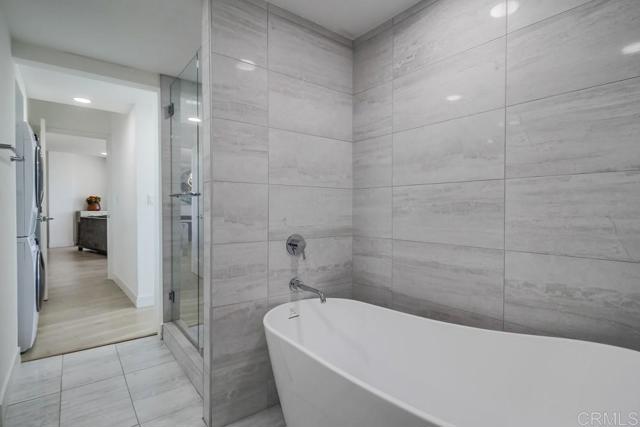 Detail Gallery Image 29 of 50 For 1150 Anchorage Ln #201,  San Diego,  CA 92106 - 2 Beds | 2 Baths