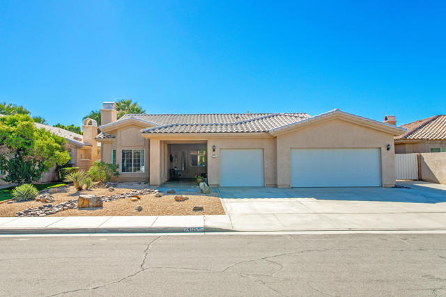 74119 Academy Lane E, Palm Desert, CA 92211