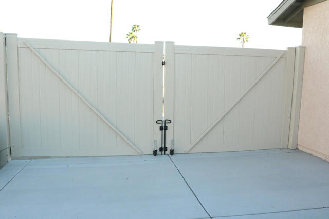 76550 Faber Circle, Palm Desert CA: https://media.crmls.org/mediaz/278ec4ca-161d-489a-a053-ebda87262218.jpg