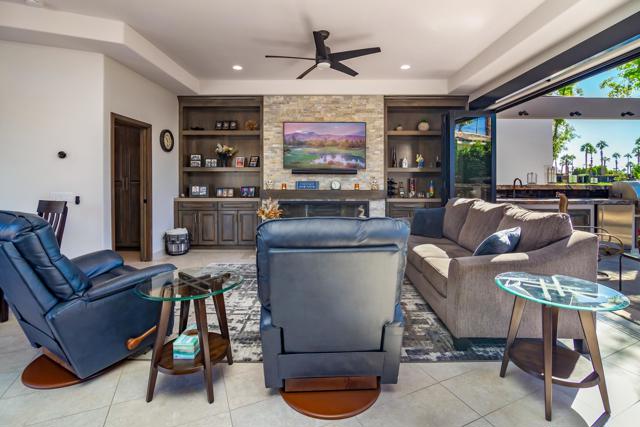 80394 Avenue 48, Indio CA: https://media.crmls.org/mediaz/278fa918-2ea4-4f92-8de6-75bce2acedeb.jpg