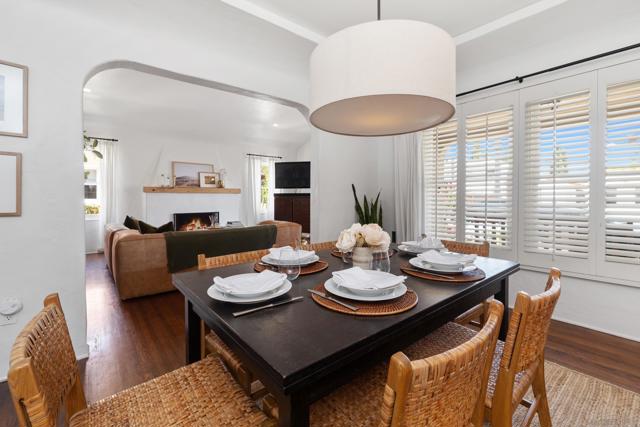4826 Biona Dr, San Diego CA: https://media.crmls.org/mediaz/278fb1a7-6e7c-40e1-ac77-a7711659634a.jpg
