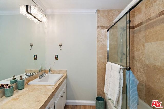 1501 Oak Avenue, Manhattan Beach, California 90266, 4 Bedrooms Bedrooms, ,2 BathroomsBathrooms,Residential,Sold,Oak,25504879