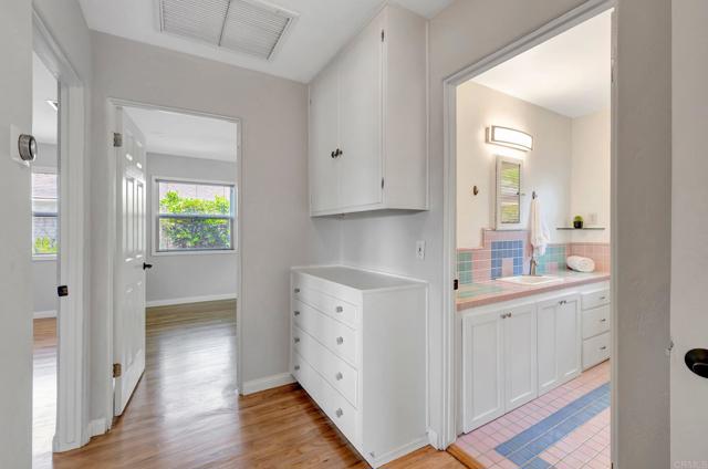 593 Live Oak Drive, El Cajon CA: https://media.crmls.org/mediaz/2790a1f1-a441-4238-bd75-a842cf6817b4.jpg