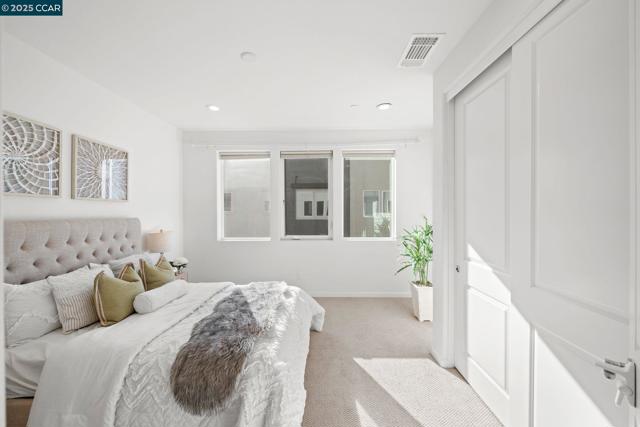 5522 El Dorado, Dublin CA: https://media.crmls.org/mediaz/27922785-3d3c-4cce-992c-501a1254b45b.jpg