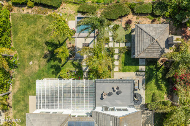 12430 Nelson Road, Moorpark CA: https://media.crmls.org/mediaz/2792b729-f431-4dae-93d5-d0d7a4818236.jpg