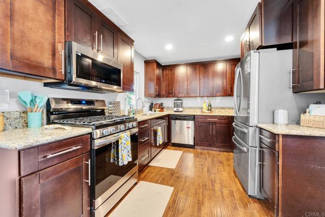 962 Wilson Avenue, El Cajon CA: https://media.crmls.org/mediaz/27935c6c-6f4b-4973-a268-32ed78d81190.jpg
