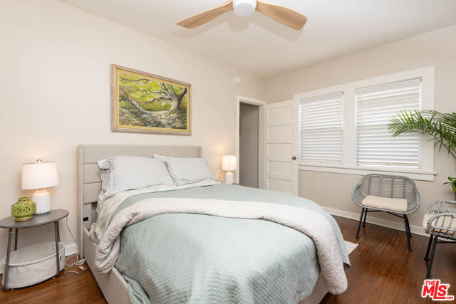 3022 Silver Lake Boulevard, Los Angeles CA: https://media.crmls.org/mediaz/2793e9dd-8446-4600-9cf1-07f06f1d49d3.jpg