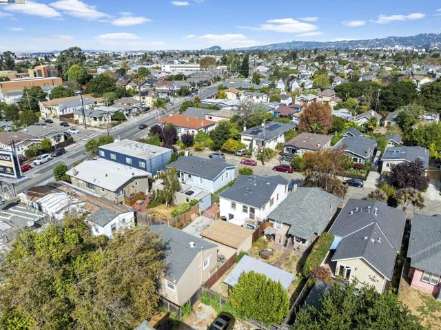 Image 12 of 42 For 883 46th St  