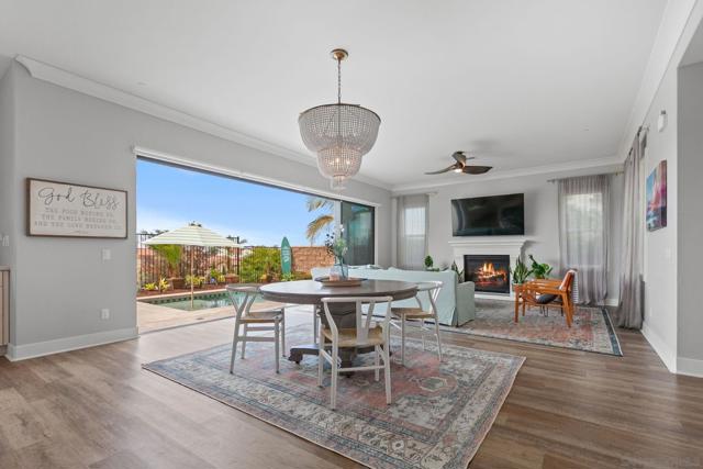 4719 Crespi Ct, Carlsbad CA: https://media.crmls.org/mediaz/27958eb9-95cd-475d-8128-3278942923a6.jpg