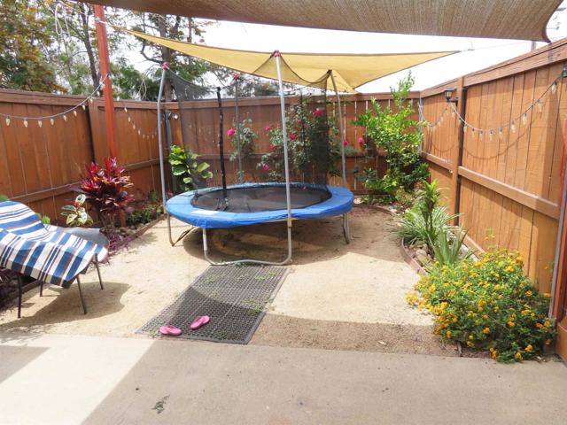 8635 Mellmanor Drive, La Mesa CA: https://media.crmls.org/mediaz/27963c3d-a6c4-4483-b8e6-3522fe0825b1.jpg
