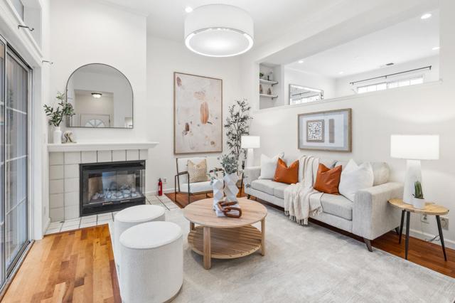 8 Arch Street, Redwood City CA: https://media.crmls.org/mediaz/2796a3fa-e843-4043-99e0-d97892eac46f.jpg