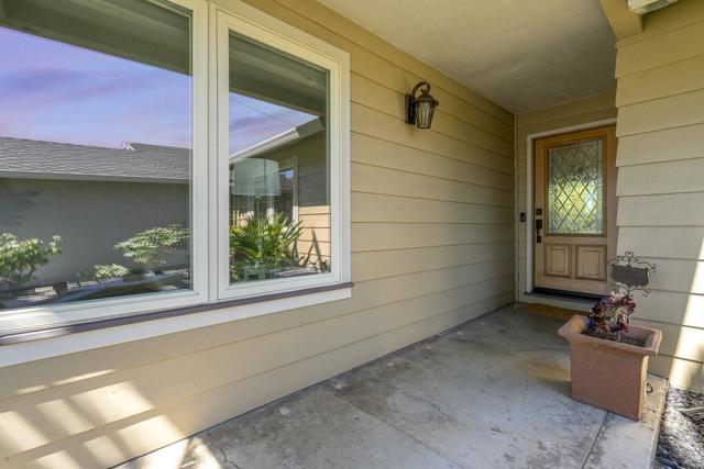 Image 11 of 49 For 910 Monica Lane