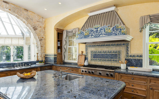 Detail Gallery Image 19 of 65 For 1535 Circle Dr, San Marino,  CA 91108 - 5 Beds | 5/3 Baths