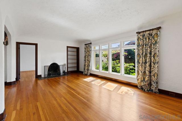 2302 Fort Stockton, San Diego CA: https://media.crmls.org/mediaz/2798a0e5-55b0-4dd4-afbf-435a4a7bca0c.jpg