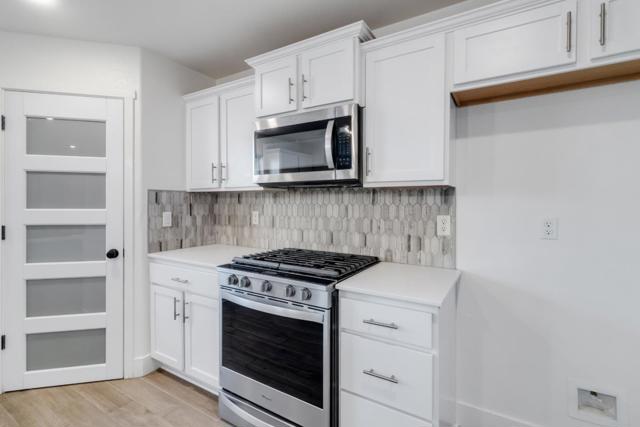 2125 Redding Way, Atwater CA: https://media.crmls.org/mediaz/27995aa5-b32e-42b9-9a9f-b415d032cb0a.jpg