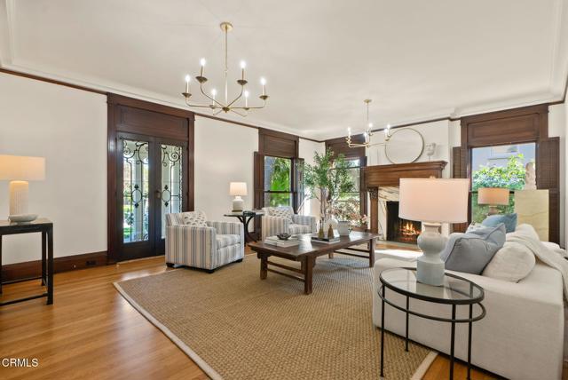 Detail Gallery Image 7 of 55 For 203 Oaklawn Ave, South Pasadena,  CA 91030 - 6 Beds | 5/2 Baths