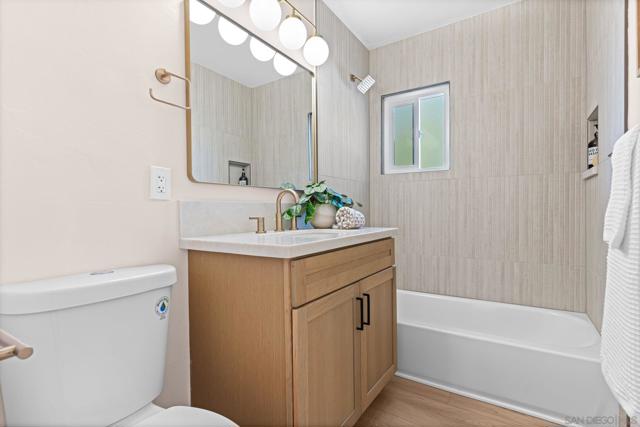 5520 Albemarle St, San Diego CA: https://media.crmls.org/mediaz/279abc70-7126-4bf3-978f-f002ec3c04f8.jpg