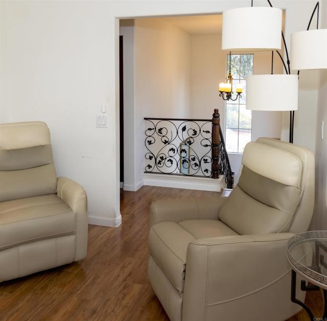 Detail Gallery Image 20 of 60 For 3069 W Canyon Ave, San Diego,  CA 92123 - 3 Beds | 2/1 Baths