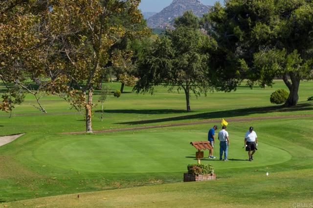 4650 Dulin Road, Fallbrook CA: https://media.crmls.org/mediaz/279d32c9-2db1-44cf-ba95-436166dcd321.jpg