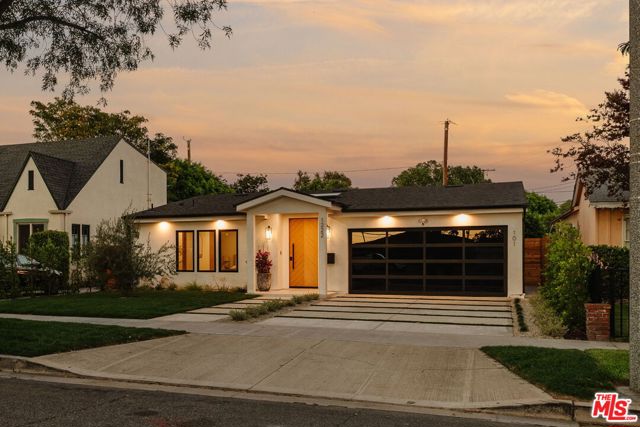 1222 North Lincoln Street photo 1