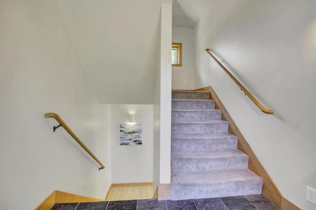 50 Hermosa Avenue, Oakland CA: https://media.crmls.org/mediaz/27a00d8e-f5f3-4dae-9ea8-78f470fa9c10.jpg