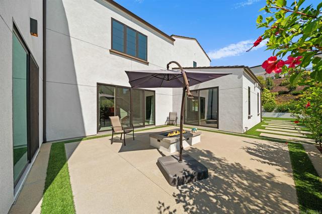 5347 Morning Sage Way, San Diego CA: https://media.crmls.org/mediaz/27a0476c-ccee-4538-8283-c96233032a58.jpg