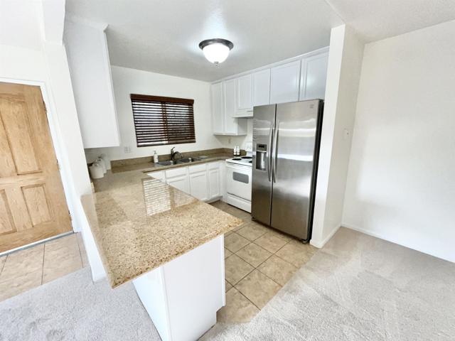 Detail Gallery Image 5 of 25 For 830 W Lincoln Ave #180,  Escondido,  CA 92026 - 1 Beds | 1 Baths