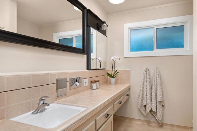 Home for Sale in Spring Valley