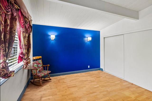 716 Seacliff Drive, Aptos CA: https://media.crmls.org/mediaz/27a27ef7-eaba-434c-8e95-146a243edb01.jpg