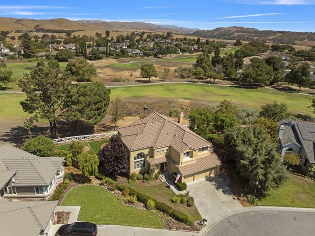 310 Bonnie Lane, Hollister CA: https://media.crmls.org/mediaz/27a38ce9-153a-4b44-8422-a9304fb87c55.jpg