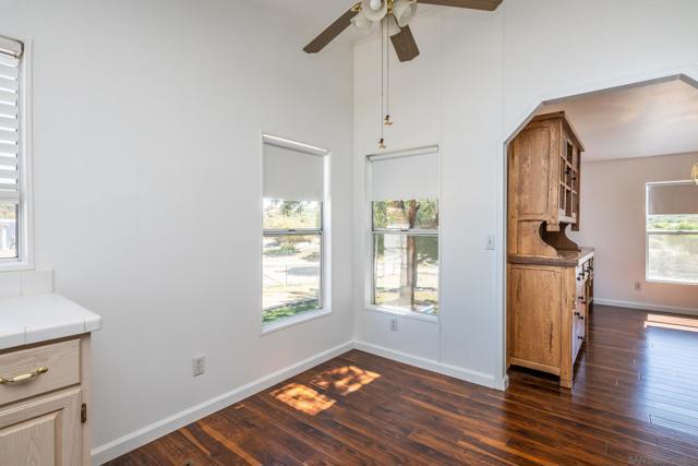 1525 Tea Rose Lane, Jacumba CA: https://media.crmls.org/mediaz/27a3be0d-8ee8-425c-91bf-11fe3ed792bc.jpg