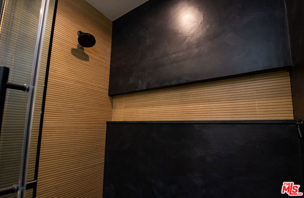 MLS #25608887 image #32