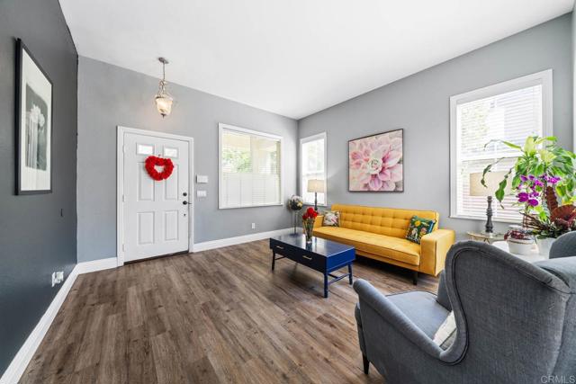 2552 Saddlehorn Drive, Chula Vista CA: https://media.crmls.org/mediaz/27a425c3-8418-49d6-a084-16b042c6d1cc.jpg