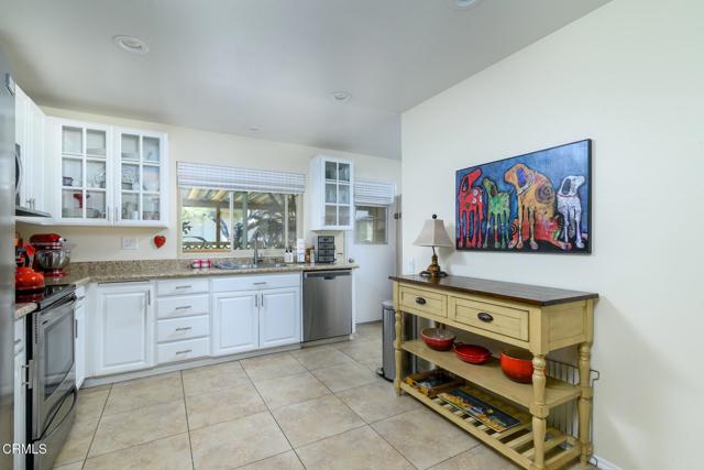 Detail Gallery Image 6 of 42 For 25336 Village 25, Camarillo,  CA 93012 - 2 Beds | 2 Baths