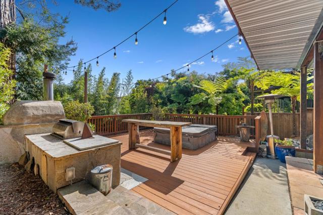530 Santa Marguarita Drive, Aptos CA: https://media.crmls.org/mediaz/27a5a86e-5971-4428-83a9-de113e1c2d72.jpg