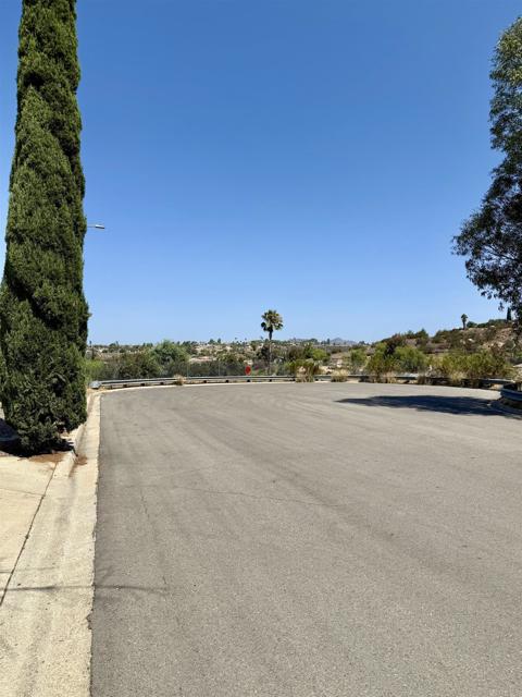 9366 Flinn, El Cajon CA: https://media.crmls.org/mediaz/27a60450-3cc7-408a-8bca-e3df4cbe441b.jpg