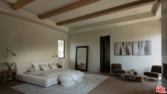 23346 Collins Street, Woodland Hills CA: https://media.crmls.org/mediaz/27a6507e-47a7-49b8-9f7e-d60aef7d6789.jpg