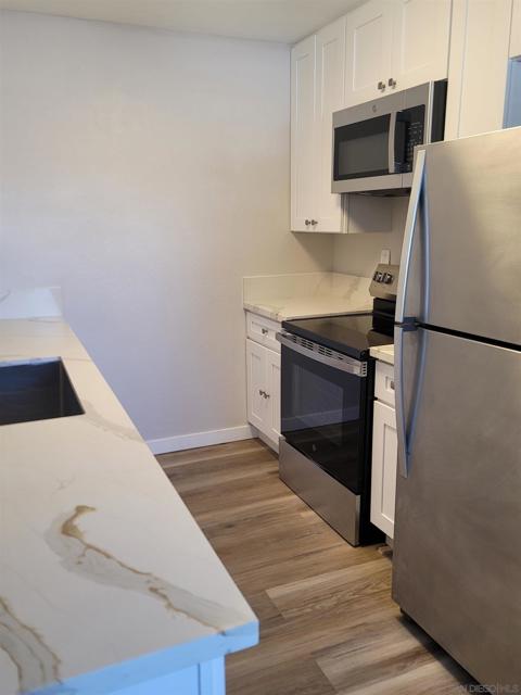3557 Kenora Dr, Spring Valley CA: https://media.crmls.org/mediaz/27a69ffe-6f21-4d4f-b5bf-a74e54590718.jpg