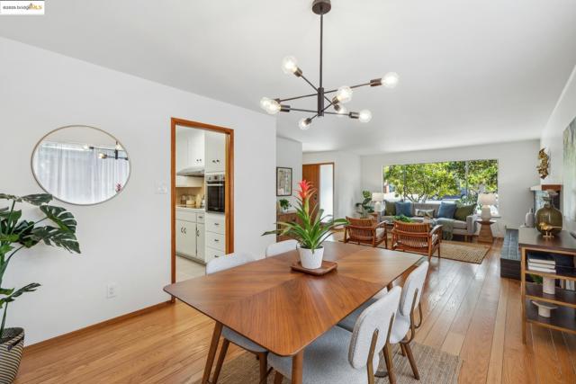 827 Norvell St, El Cerrito CA: https://media.crmls.org/mediaz/27a77a68-e2df-450a-a5e6-da3abd9374c6.jpg