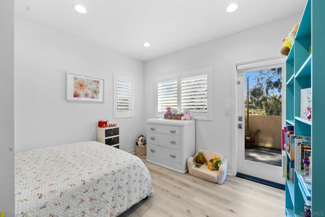 4865 39th Street, San Diego CA: https://media.crmls.org/mediaz/27a7ca9a-e592-4875-9226-3f16851f3dd9.jpg