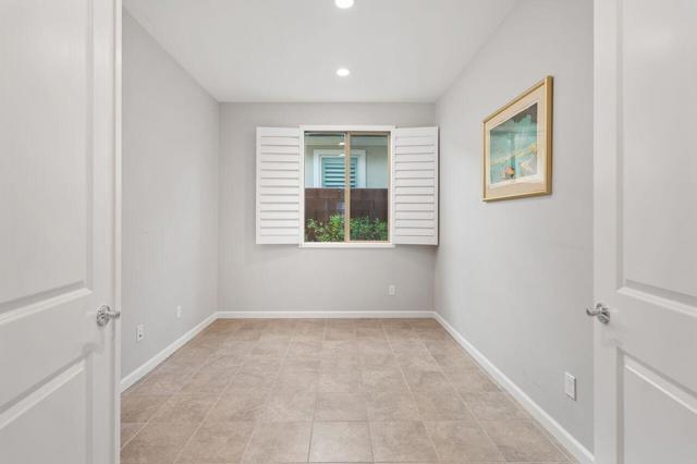 82660 E Mccarroll Drive, Indio CA: https://media.crmls.org/mediaz/27a84e5b-b6ab-4972-9bbb-c4c8c59eae53.jpg