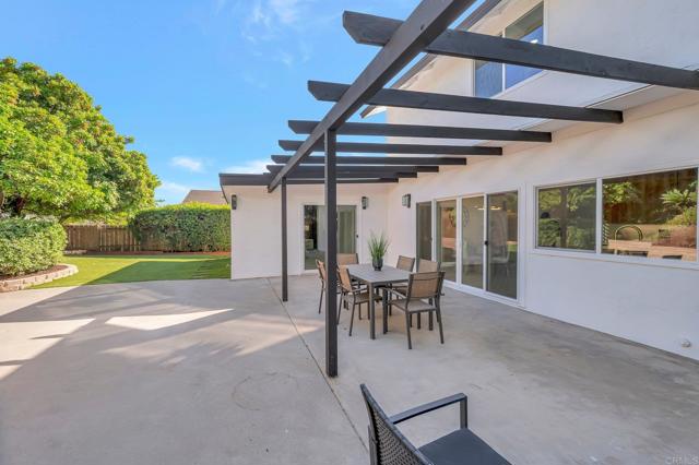 Detail Gallery Image 39 of 46 For 6745 Mewall Dr, San Diego,  CA 92119 - 4 Beds | 3/1 Baths