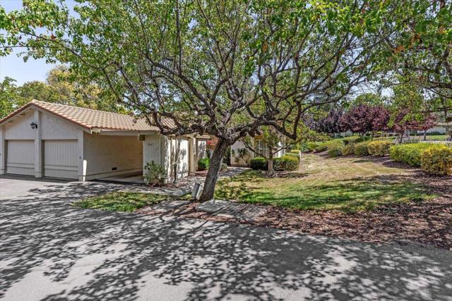 8065 Winery Court, San Jose CA: https://media.crmls.org/mediaz/27aaa90c-bacd-4d33-a1b4-61344be707c4.jpg