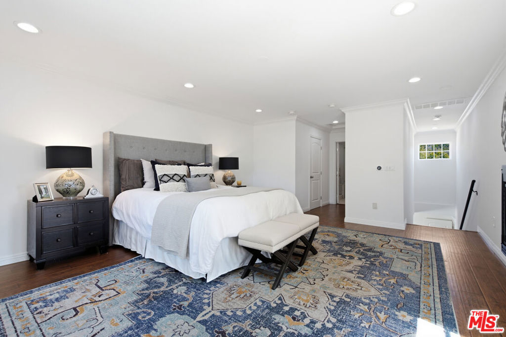 MLS #26841893 image #26