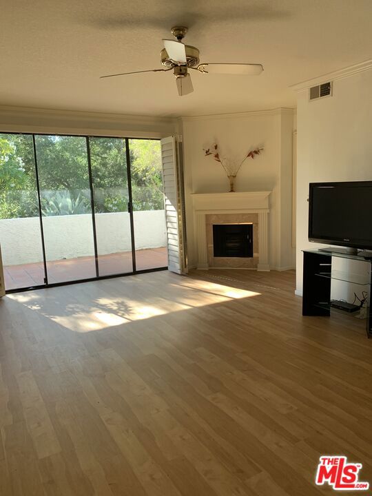 1629 Michael Lane, Pacific Palisades CA: https://media.crmls.org/mediaz/27ab2ed8-df19-4863-8b88-206efd0b84bb.jpg