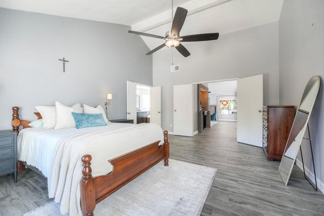 17240 Cuvee Ct, Poway CA: https://media.crmls.org/mediaz/27abfe11-0062-4581-b586-832f75d91576.jpg